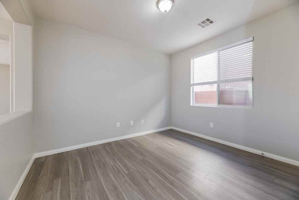 6035 Hidden Summit St - Photo 6 of 17