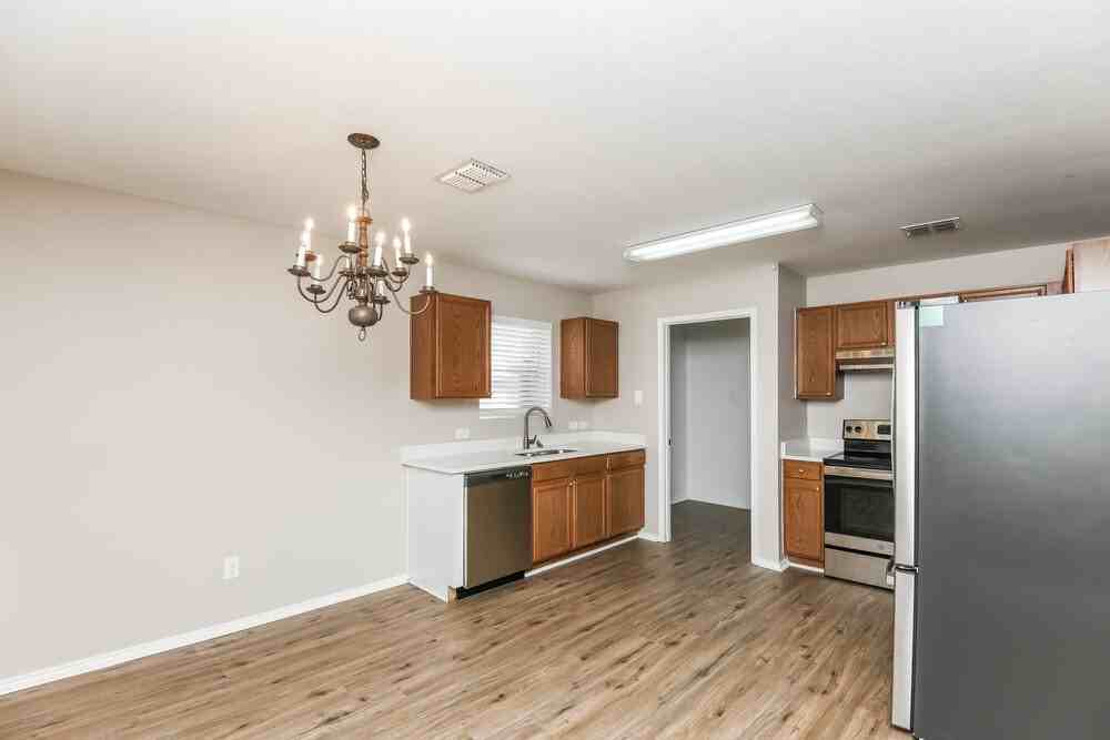 6937 Brookglen Lane - Photo 6 of 17