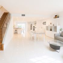 916 Ne 27th Ave - Photo 1 of 1