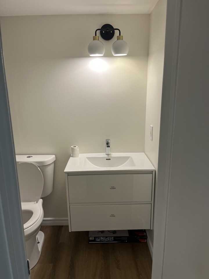 485 107-485 1st Ave W #107 - Photo 2 of 15