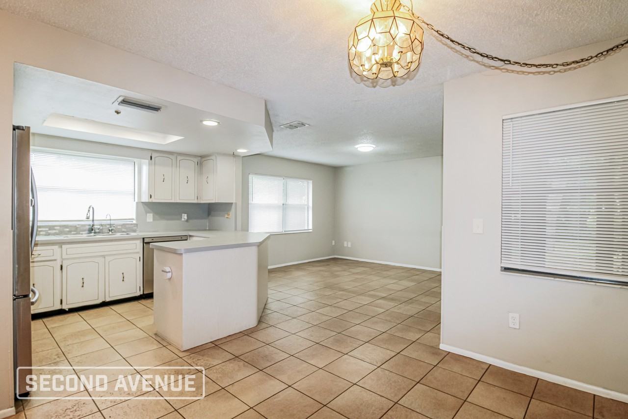 7231 Box Elder Dr - Photo 7 of 27