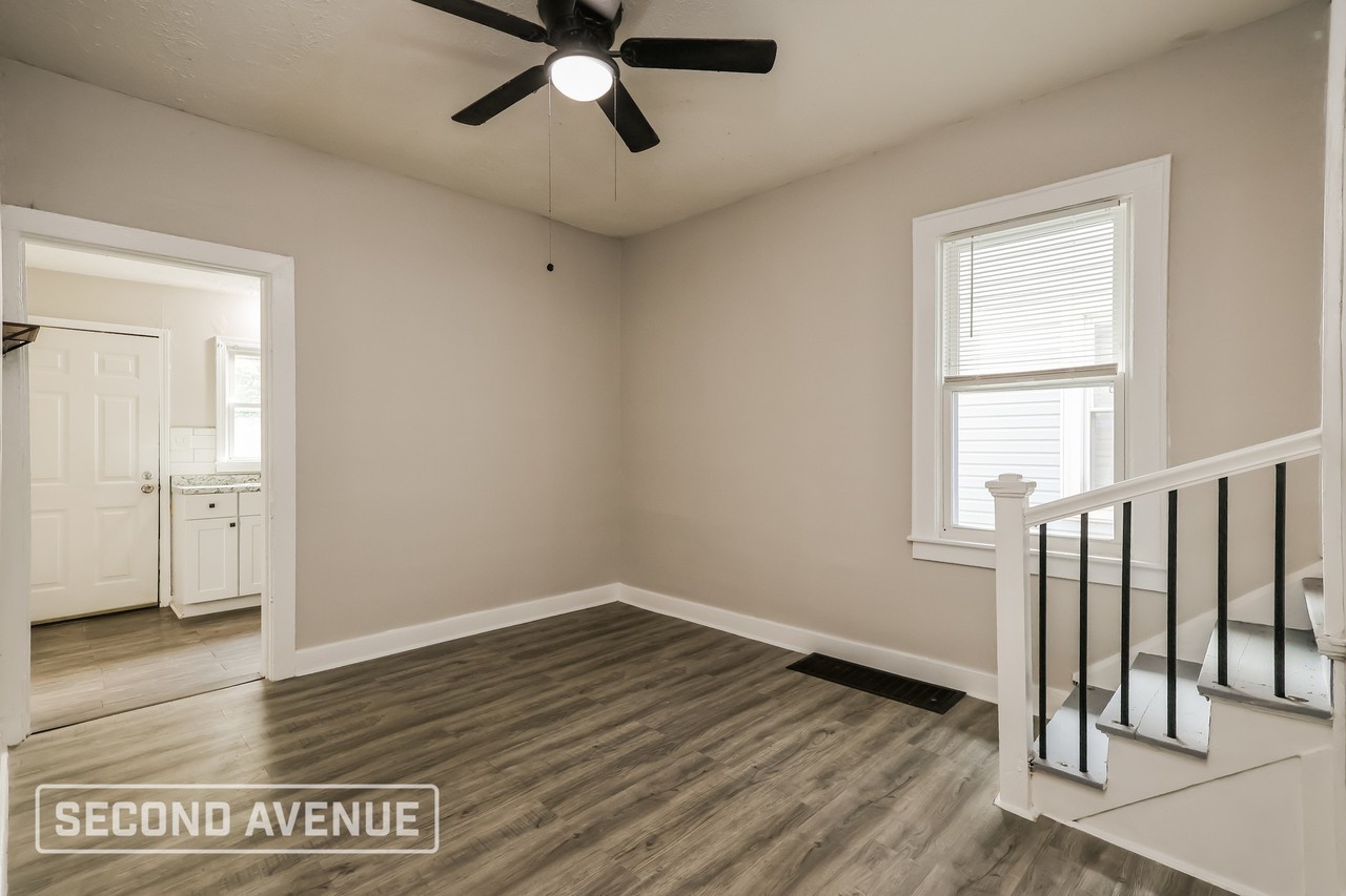 459 S 41st St - Photo 5 of 30