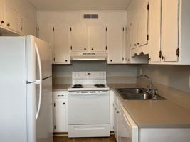 featured image of 100 Westmeadows Dr