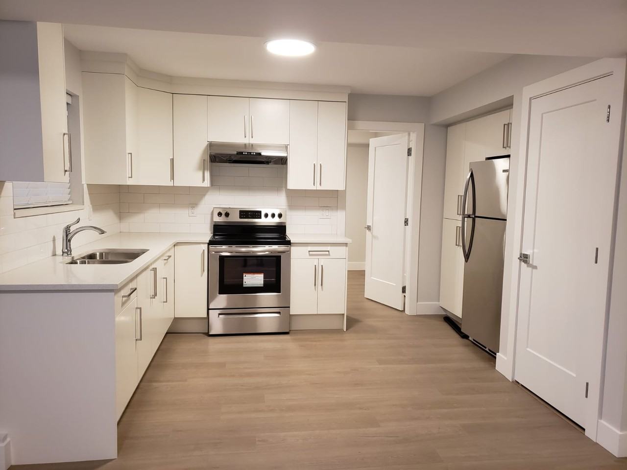 14929 62 A Avenue - Photo 2 of 6