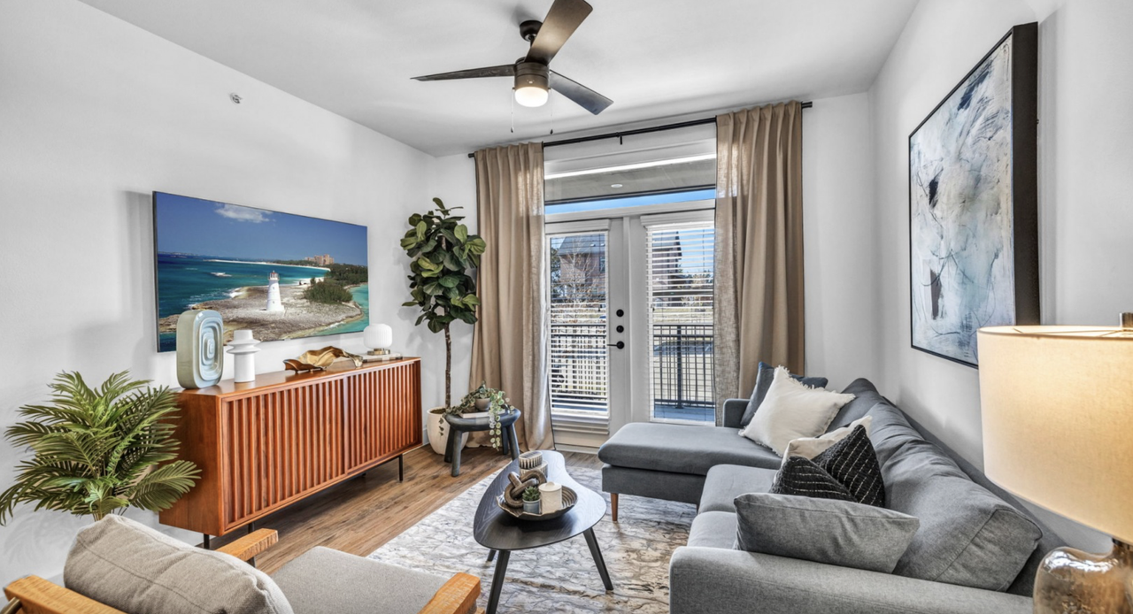 7110 East Ben White Boulevard - Photo 3 of 19