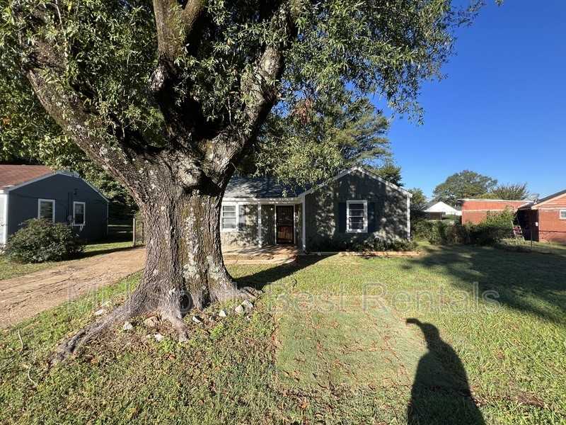 3201 Old Horn Lake Rd - Photo 2 of 10