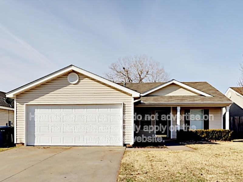 1013 Edinburg Drive - Photo 2 of 22