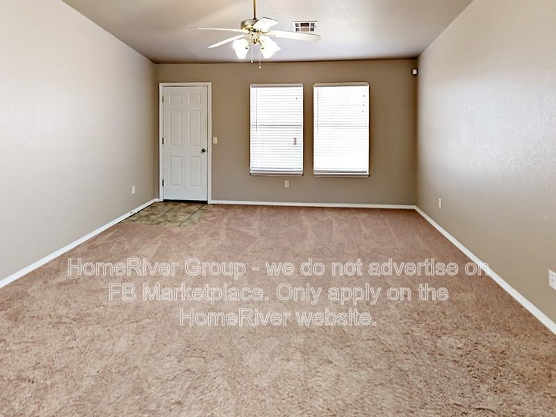 1013 Edinburg Drive - Photo 5 of 22