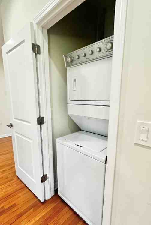 W Lunt Ave & N Sheridan Rd - Photo 4 of 5