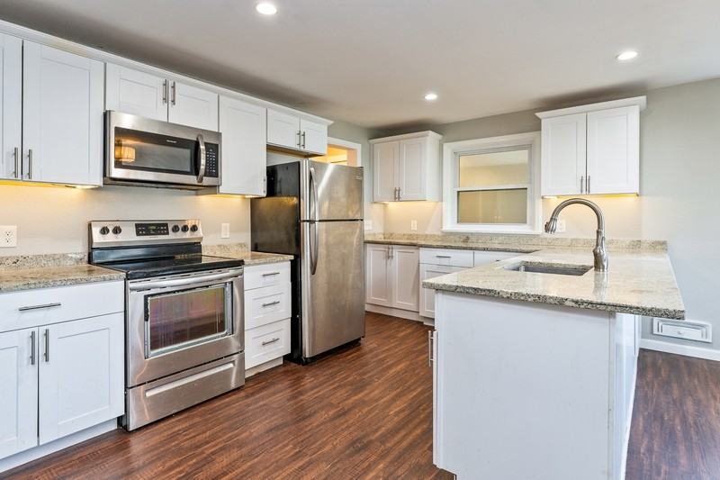 175 Long Acre Rd - Photo 3 of 10