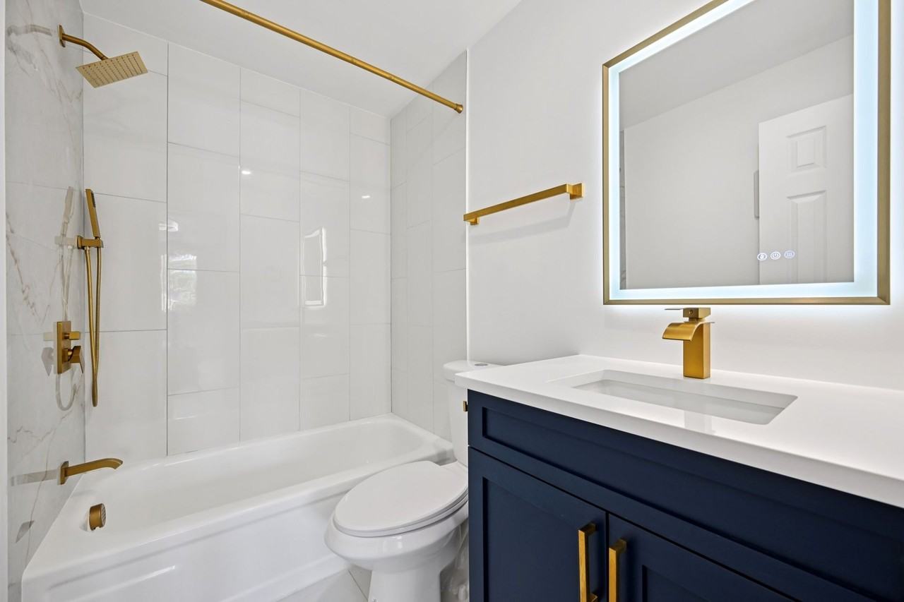 Arvada Court Apartments - Photo 4 of 30