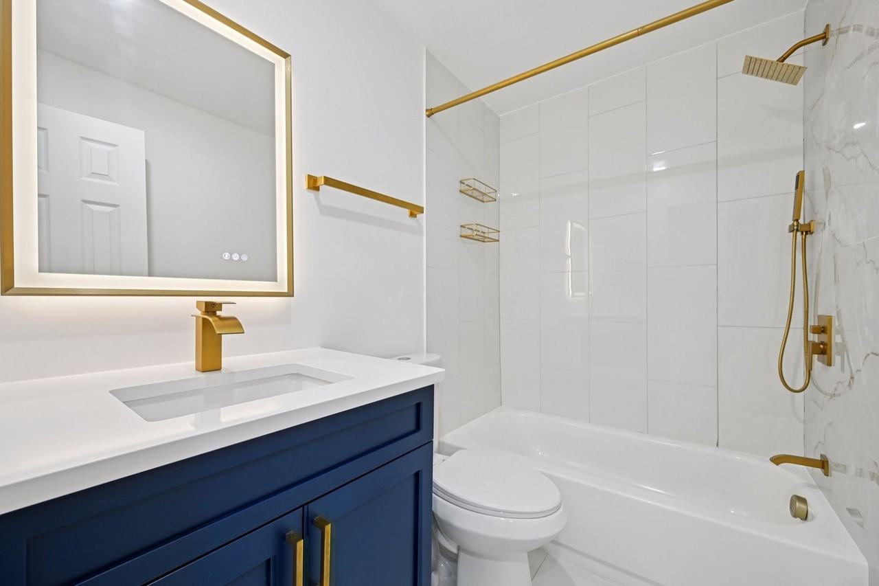 Arvada Court Apartments - Photo 6 of 30