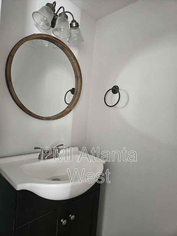 5128 Afton Way Se - Photo 6 of 13