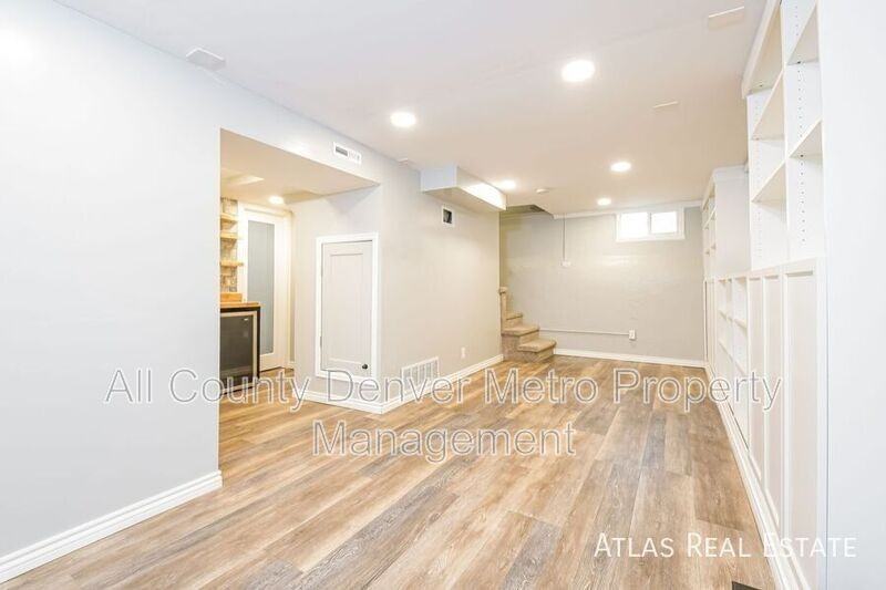 661 Stuart St - Photo 3 of 18