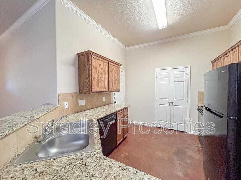 525B Pepper Spring Ct - Photo 5 of 12