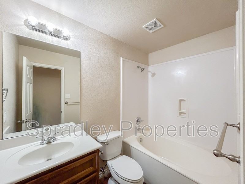 525B Pepper Spring Ct - Photo 7 of 12