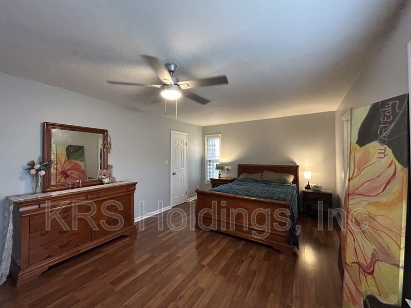 1275 Hillock Xing - Photo 7 of 14
