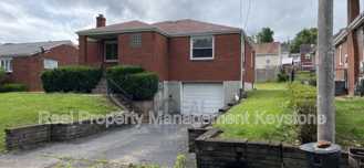 910 9th St - Photo 1 of 1