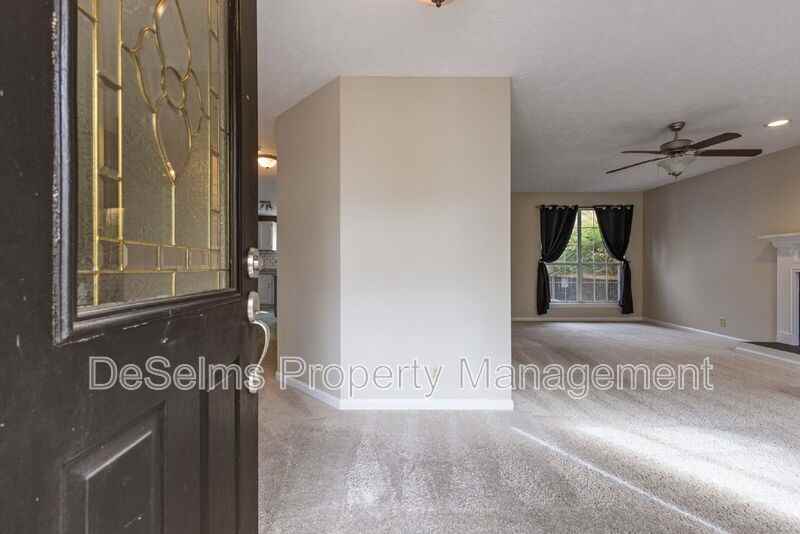 236 Burgandy Hill Rd - Photo 4 of 50