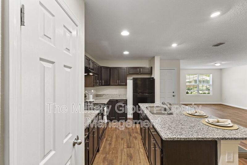 1343 Pangola Dr #A - Photo 4 of 16