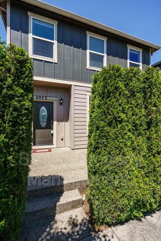 2973 25th Ave - Photo 4 of 43