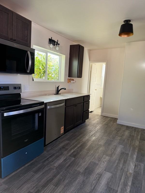 215 W 5th St - Photo 7 of 16