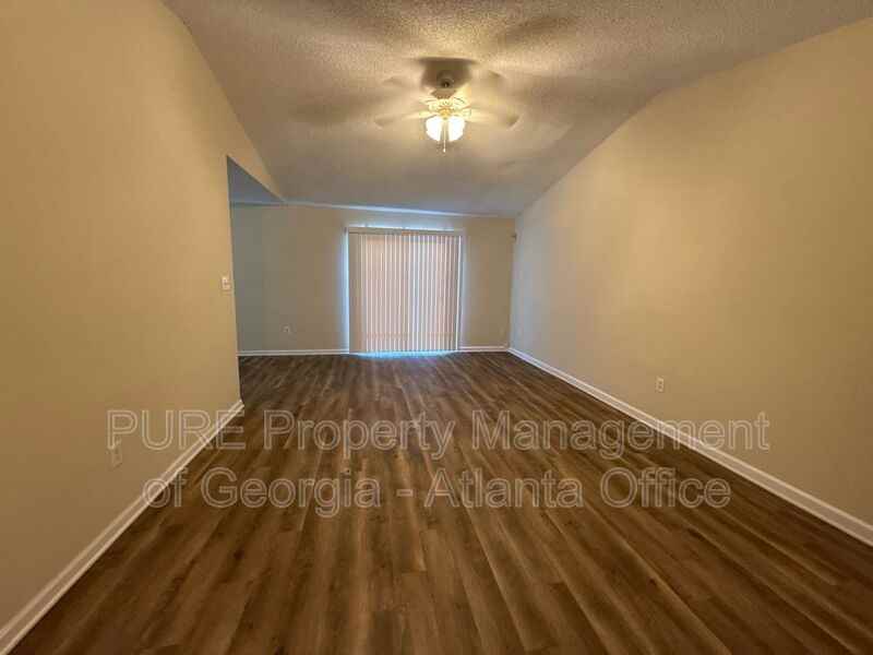 134 N Ridge Dr - Photo 4 of 20