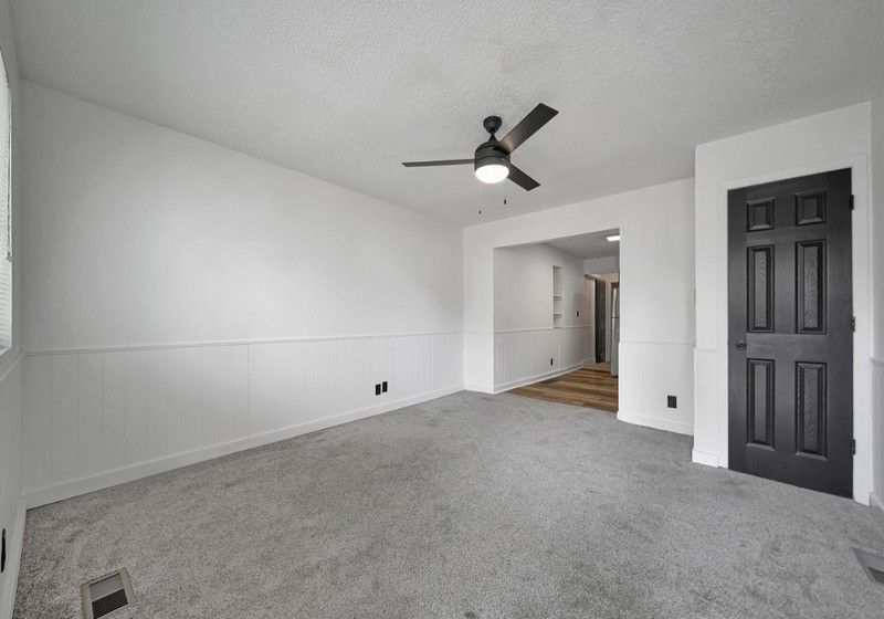 1129 N 29th St - Photo 2 of 12