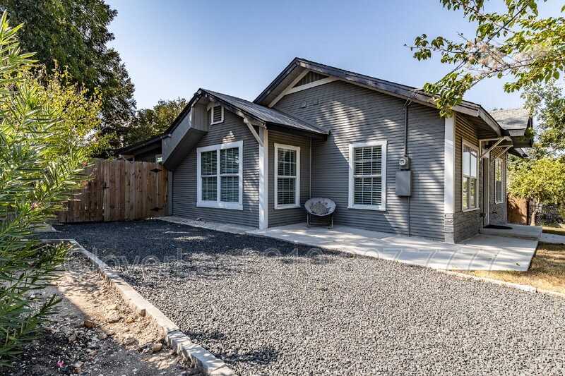 210 Dumoulin Avenue - Photo 2 of 38