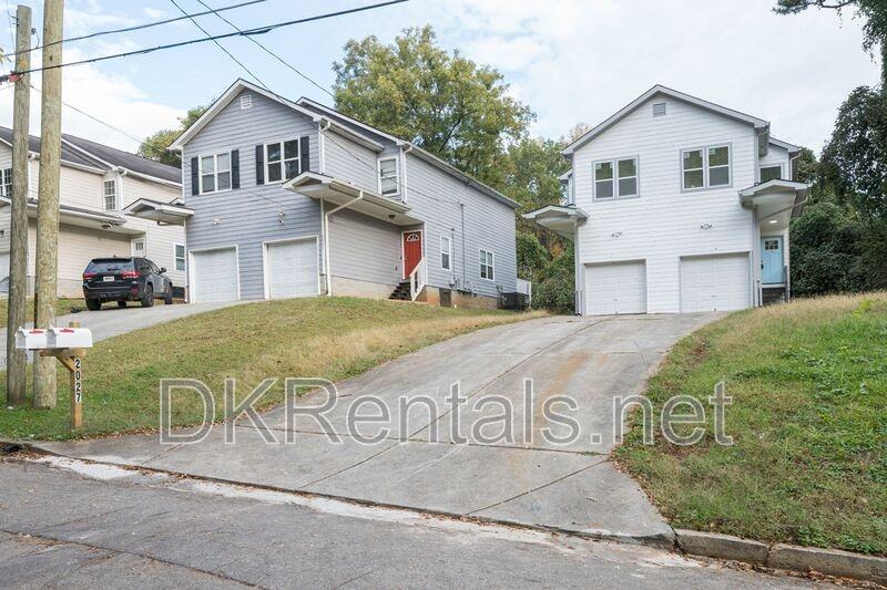 2027 Lois Pl Nw - Photo 2 of 23