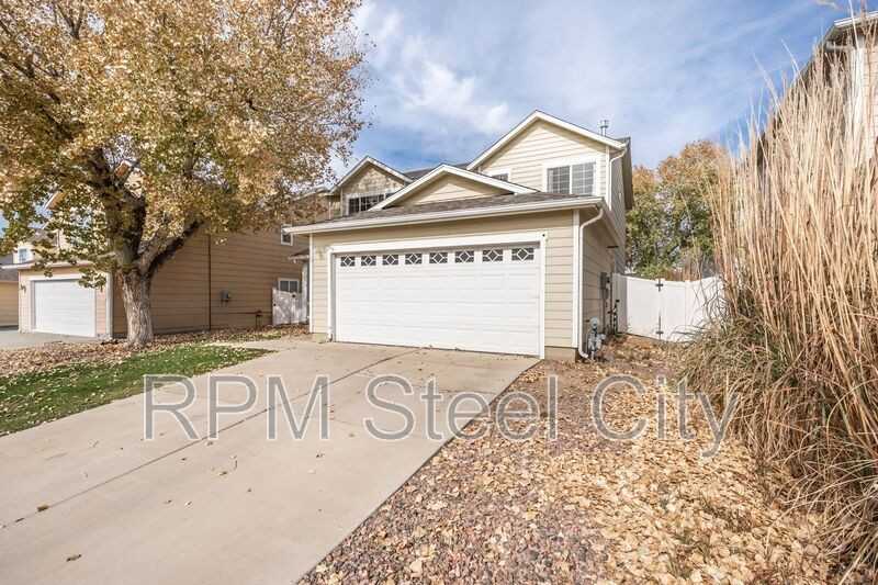 2231 Meadowlark Ln - Photo 3 of 36