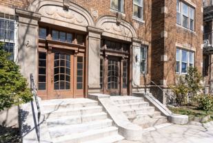 2017 Commonwealth Ave - Photo 1 of 1