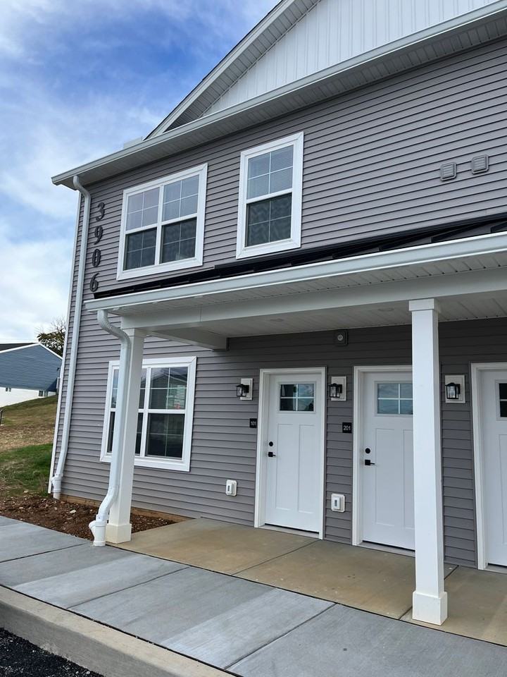 Salem Run Apartments Phase 2 - Photo 7 of 50