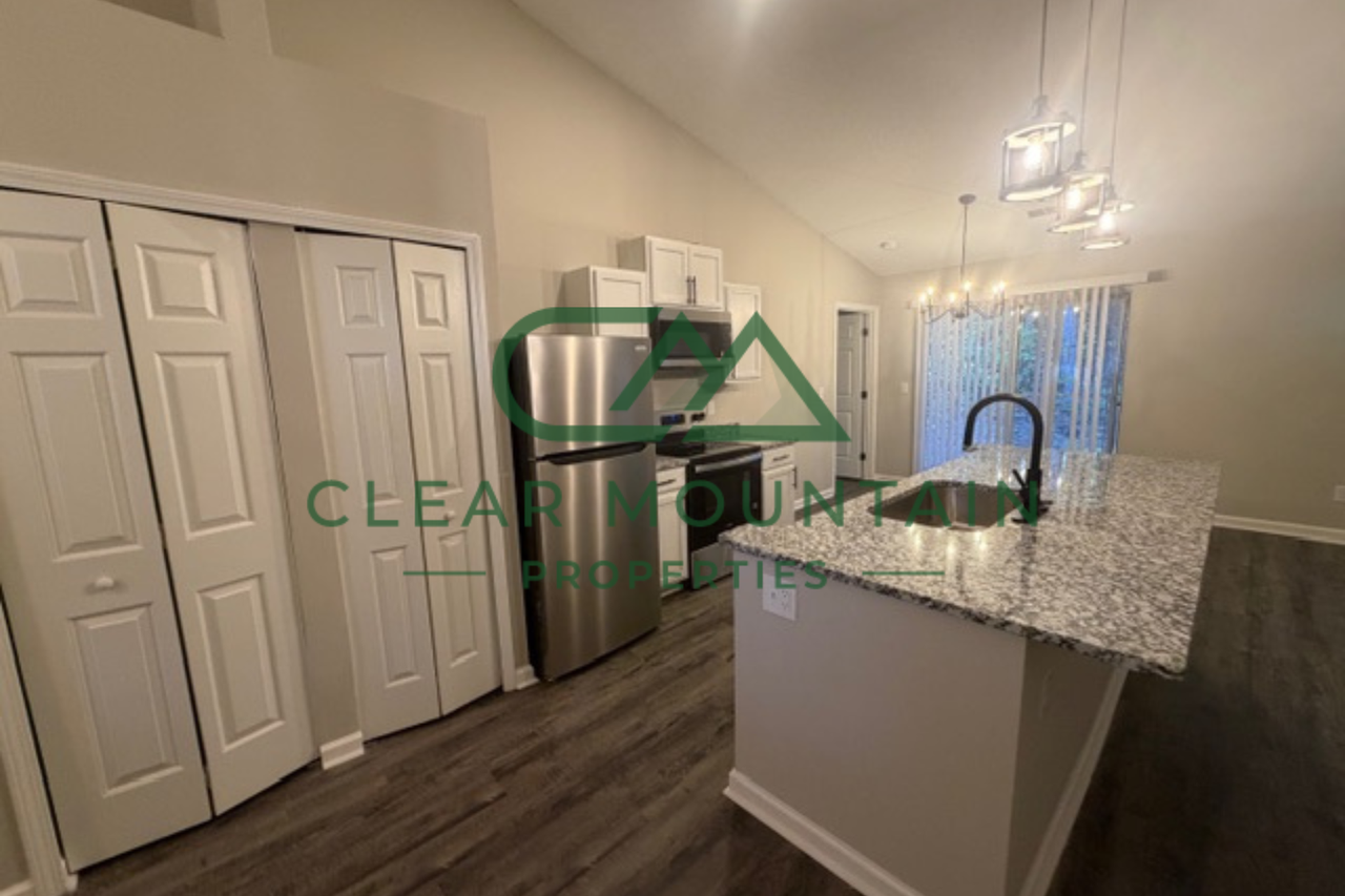 18 Swamp Fire Court - Photo 4 of 12