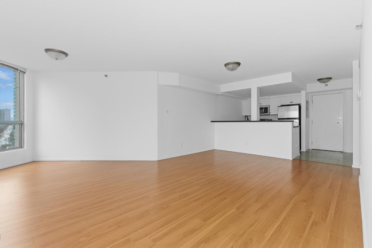 283 Davie Street #1403 - Photo 3 of 28