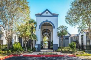 featured image of 874 Yorkchester Dr