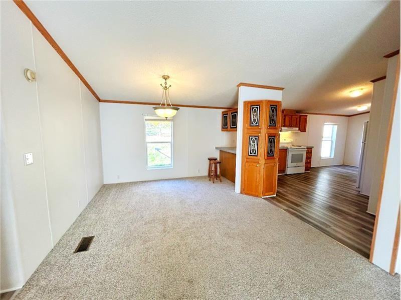 398 Township Road 344 - Photo 6 of 15