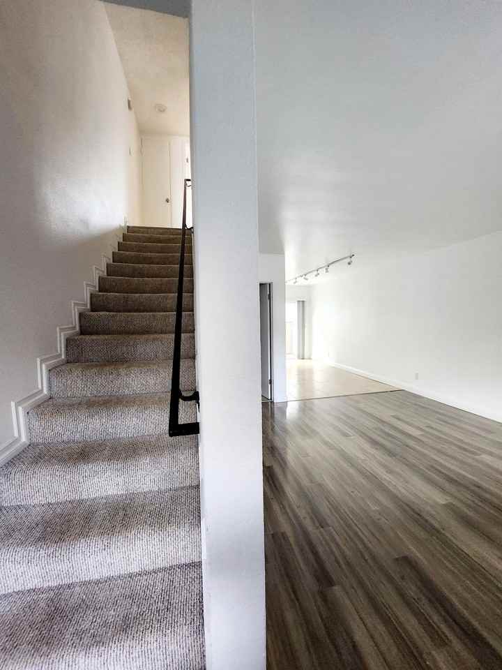 3853 Prospect Avenue - Photo 3 of 20