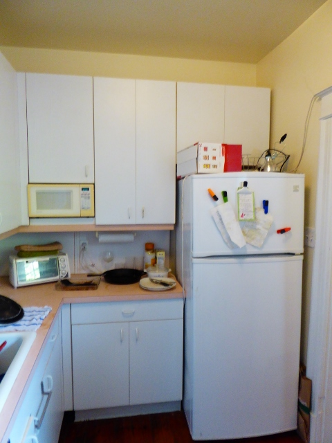 1685 Crescent Place NW - Photo 7 of 32