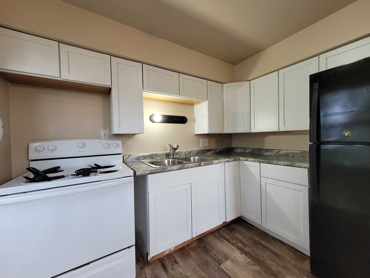 112 Andrew Avenue - Photo 2 of 9