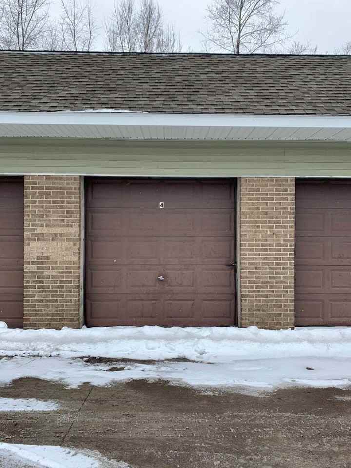 Huron River Wyandotte - Photo 2 of 50