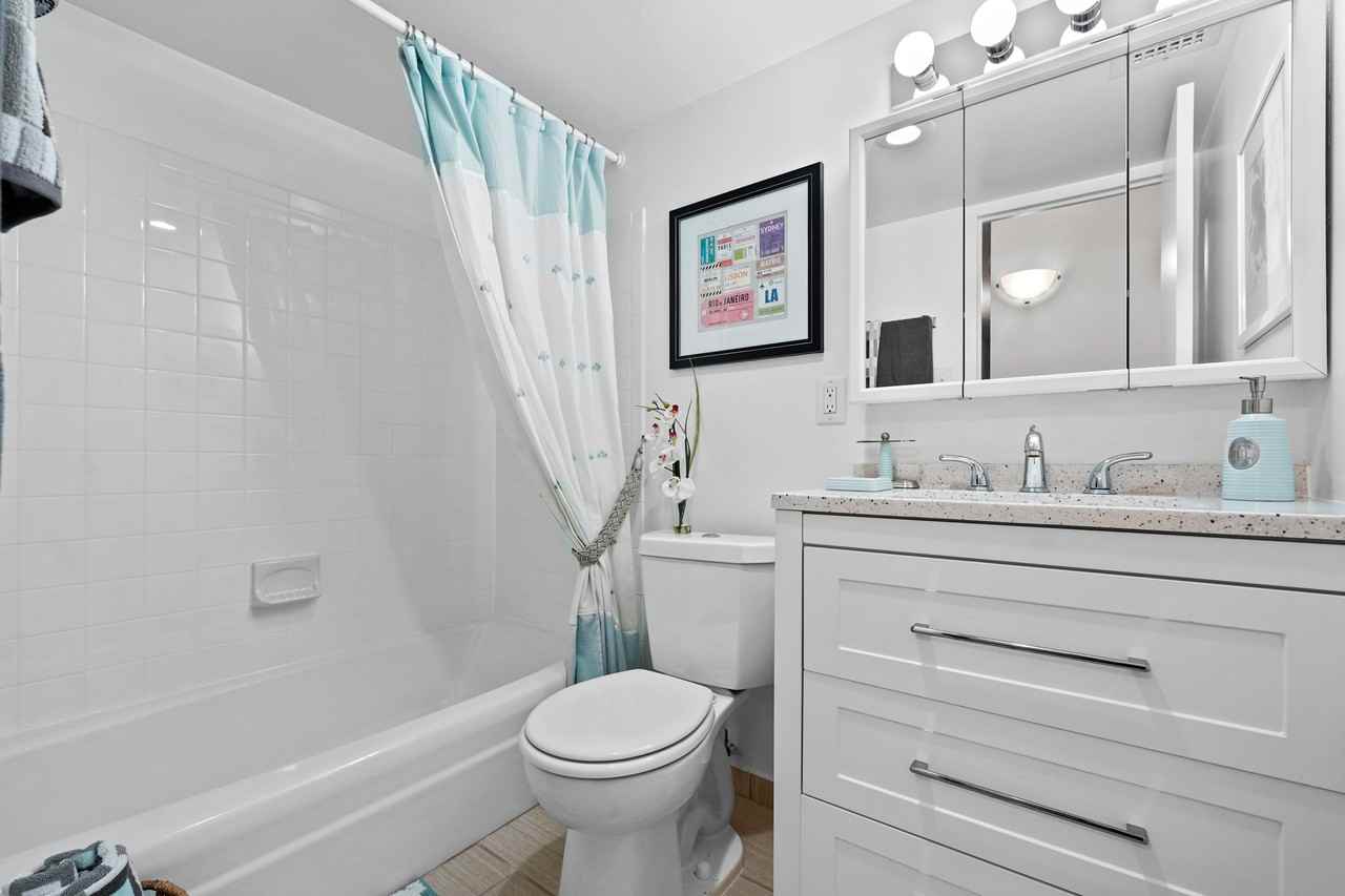 Landmark Towers - Photo 2 of 50