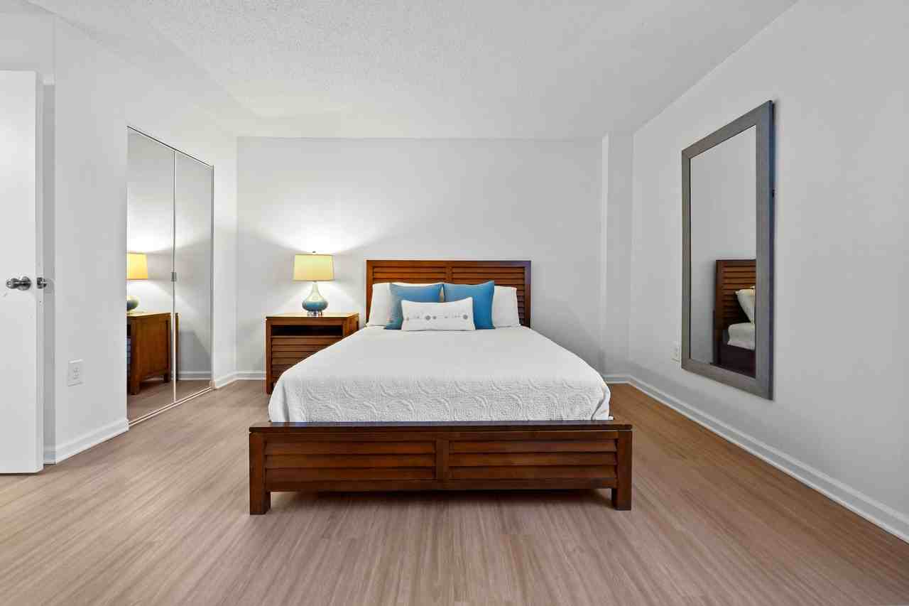 Landmark Towers - Photo 3 of 50