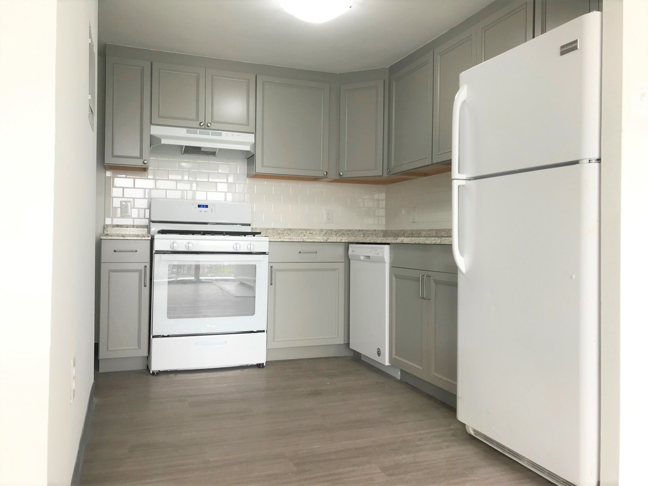 Landmark Towers - Photo 4 of 50