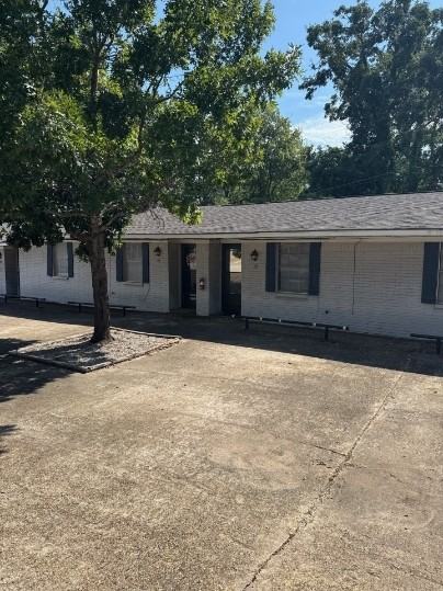 1600 West Lane - Photo 3 of 16