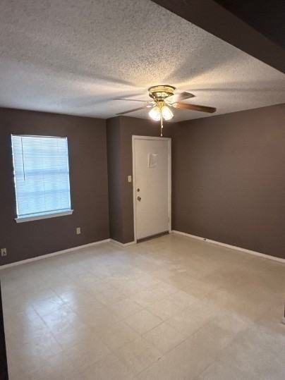 1600 West Lane - Photo 4 of 16