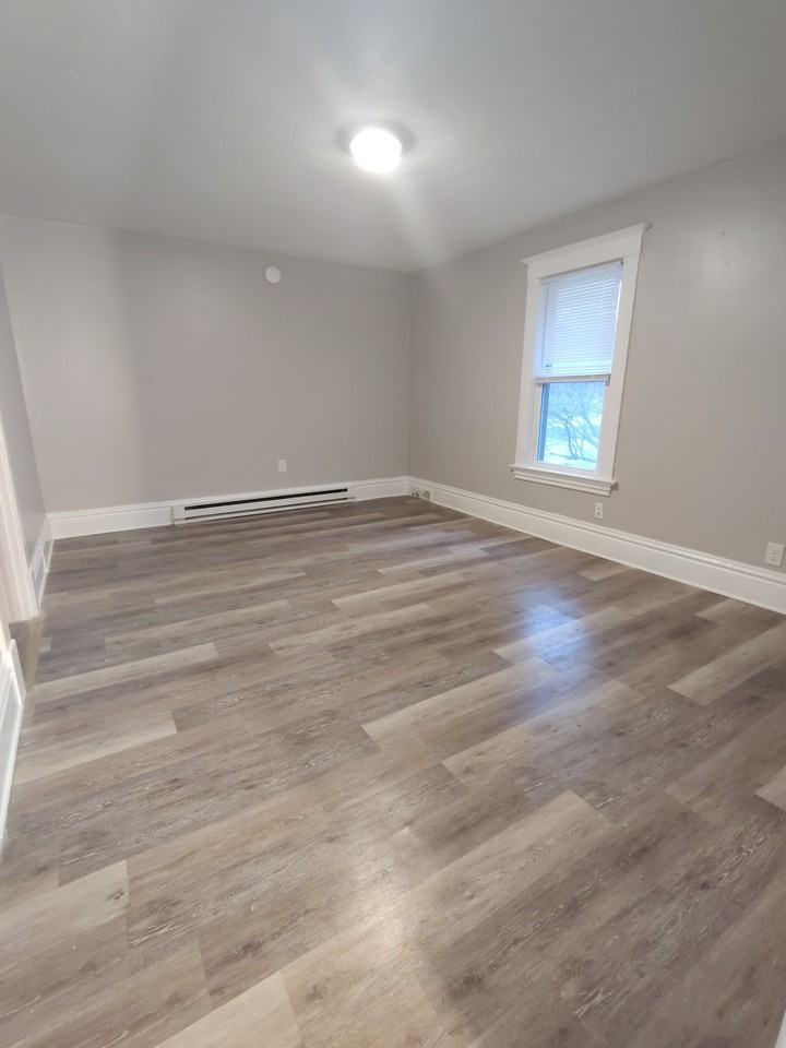 1112 Blackhawk Boulevard #4 - Photo 2 of 4