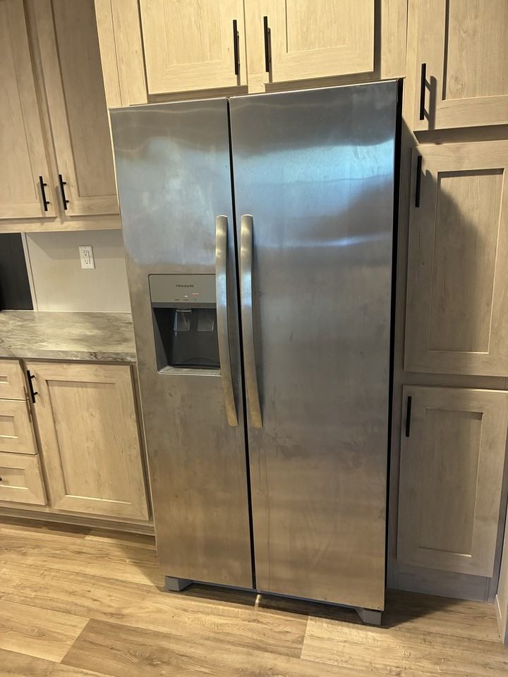 TJ's MHP - Photo 3 of 11