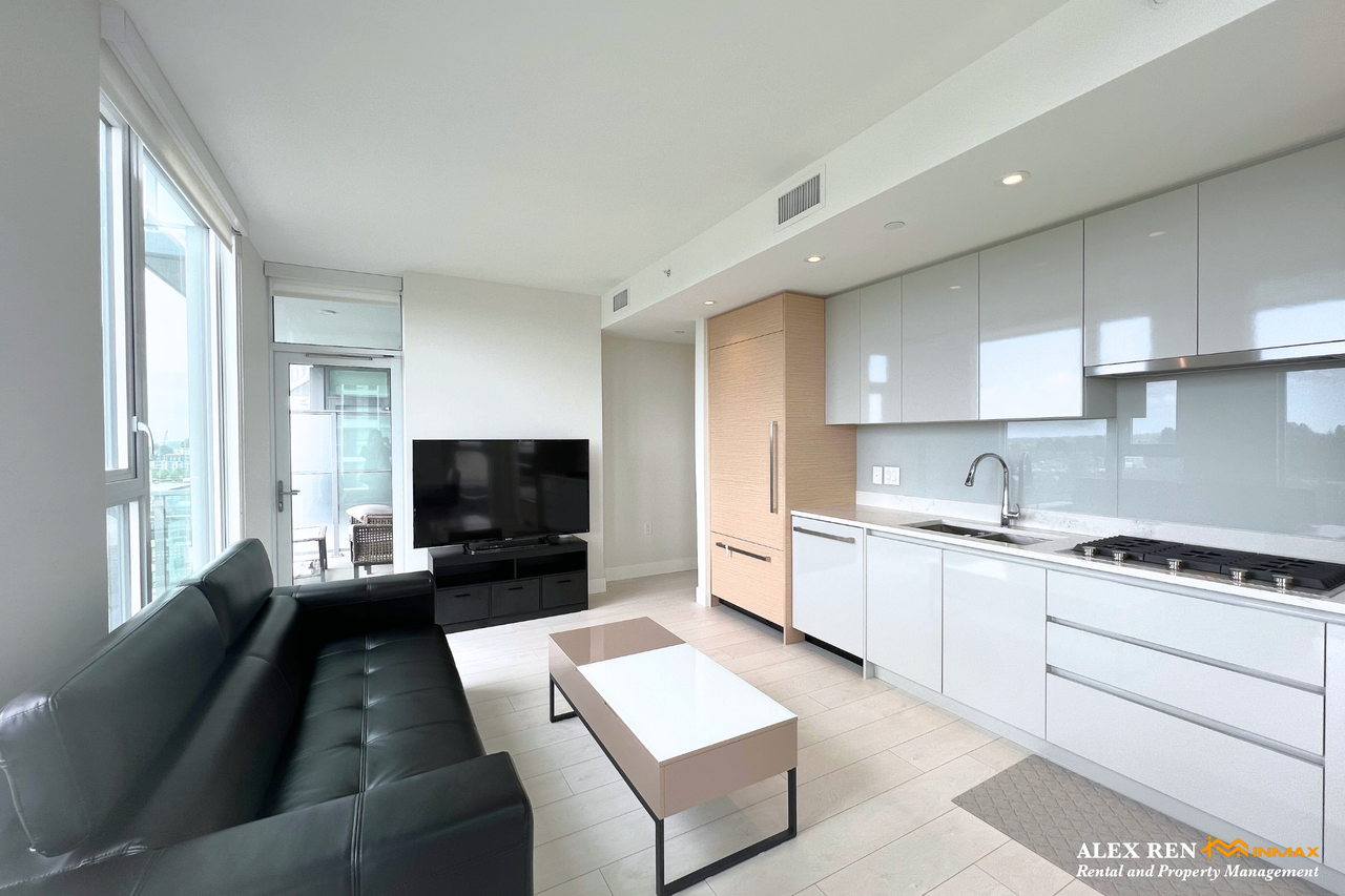 3538 Sawmill Crescent - Photo 5 of 24