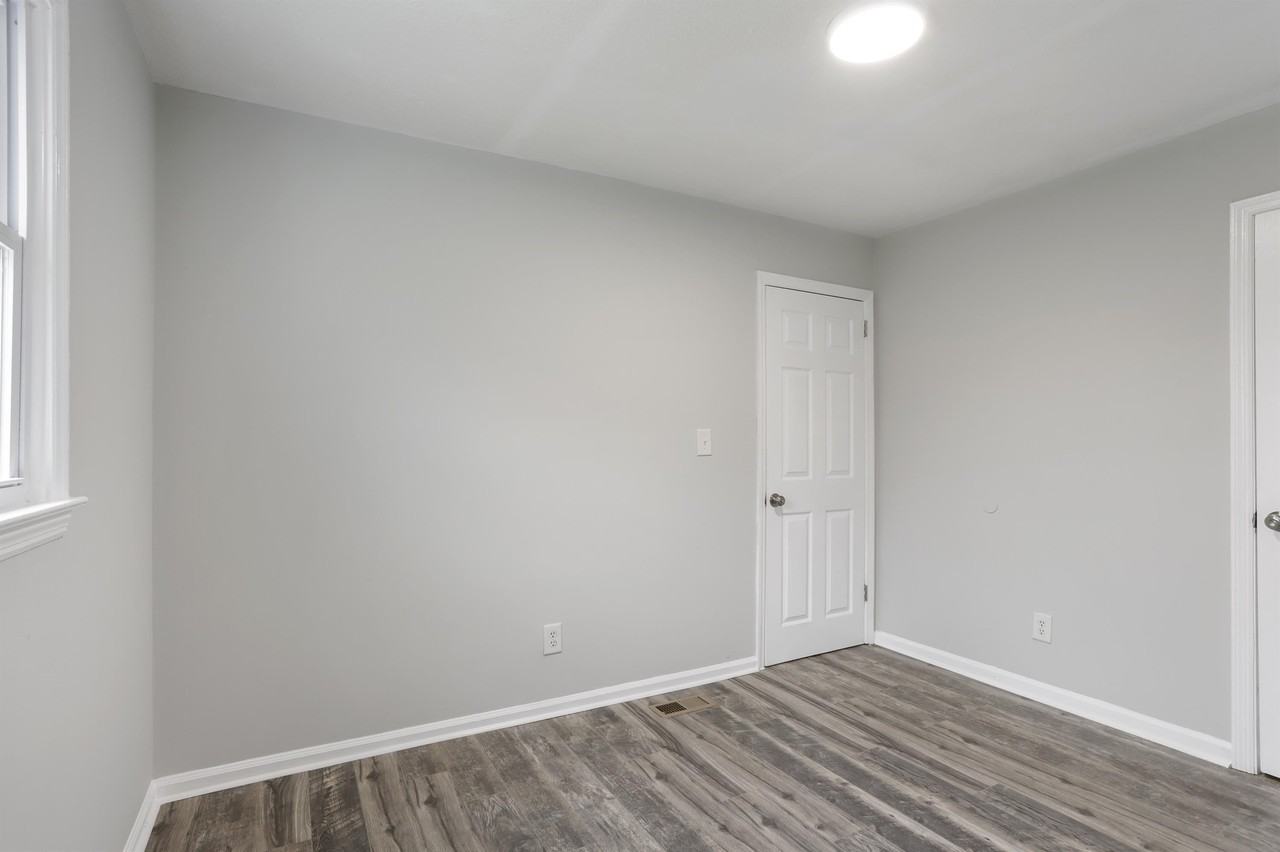 2000 Old Tullahoma Rd - Photo 3 of 23